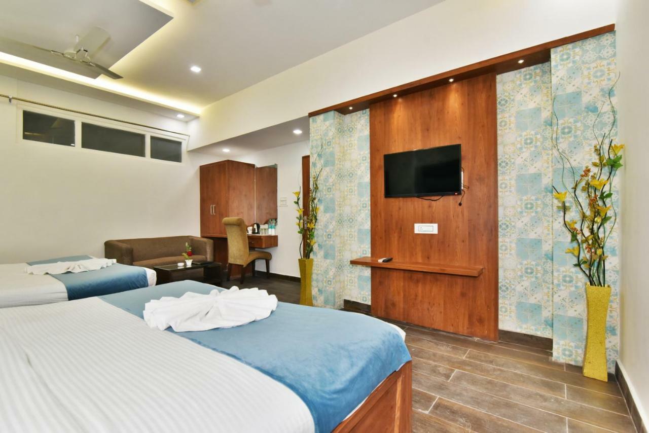 Hk Backpackers-Luxury Rooms & Dormitory Amritsar Exterior photo