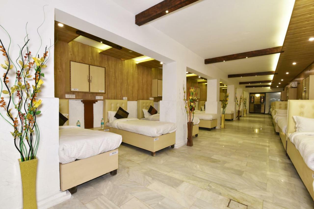 Hk Backpackers-Luxury Rooms & Dormitory Amritsar Exterior photo